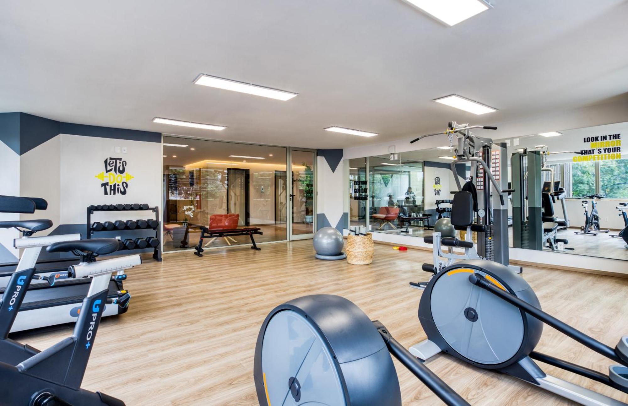 Uliv Family Apartments Polanco メキシコシティ エクステリア 写真
